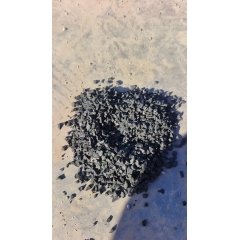 黑色橡胶颗粒